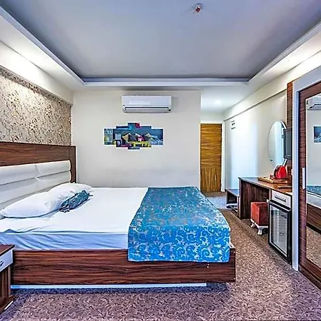 Hotel Madi Izmir