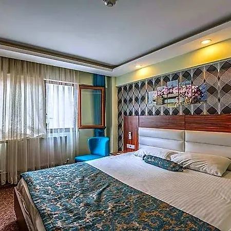 Hotel Madi